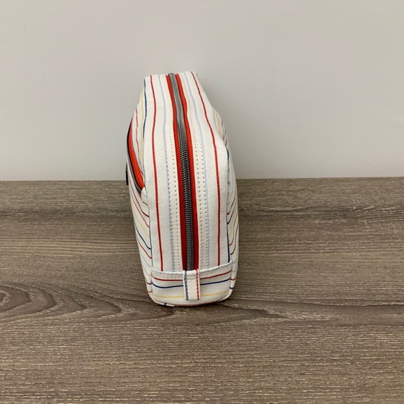 NWOT Peace Love World Cosmetics Bag - Picture 4 of 8